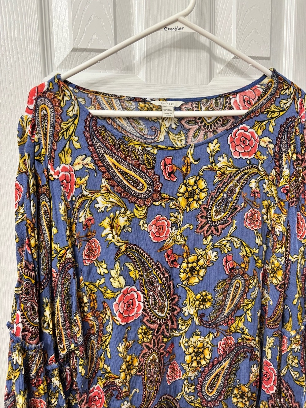 Cato Women’s Plus Size 18/20 Paisley Floral Bell Sleeve Blouse Top Blue Multi - Picture 3 of 8